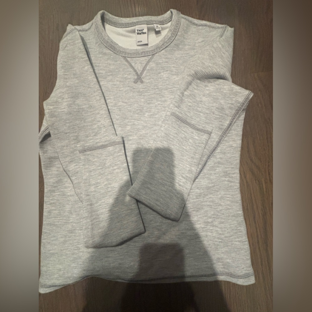 Aritzia Gray Wafflex Knit Henley